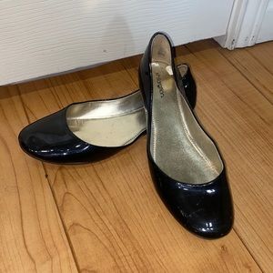 Xhilaration shiny black flats